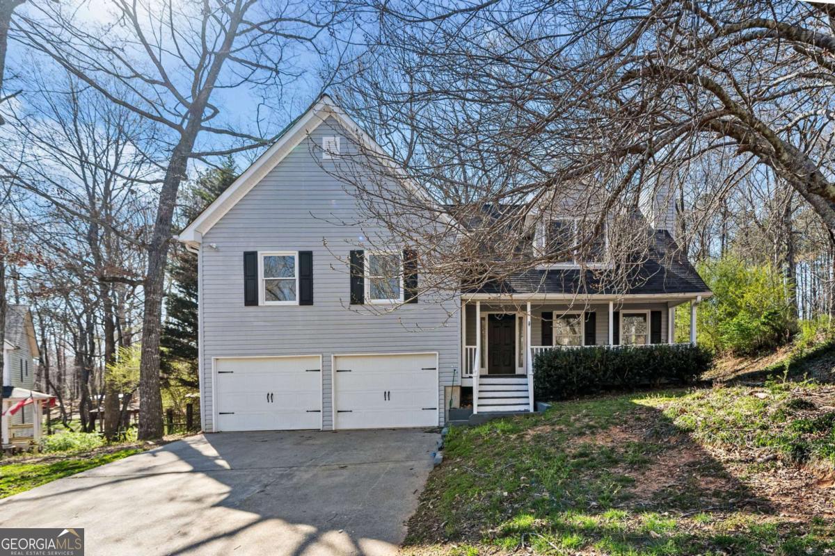 228 Hawkins Farm CIR