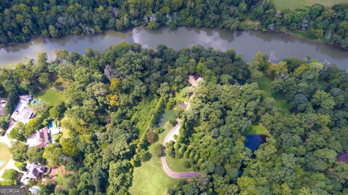 Buckhead - Land