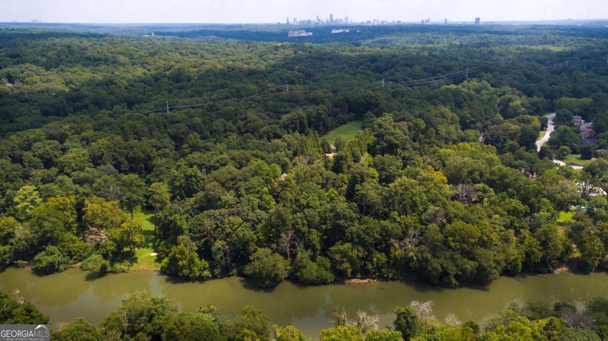 Buckhead - Land