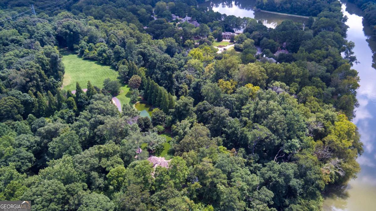 Buckhead - Land