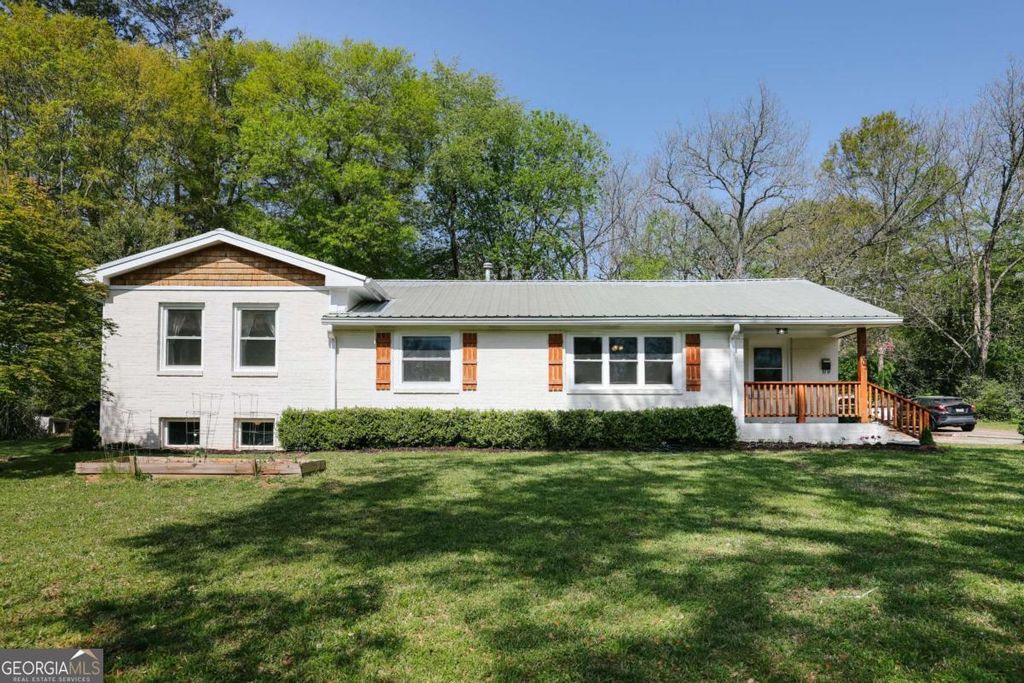 Photo of 200 The Plz, Athens, GA 30606 (MLS # 10729458)