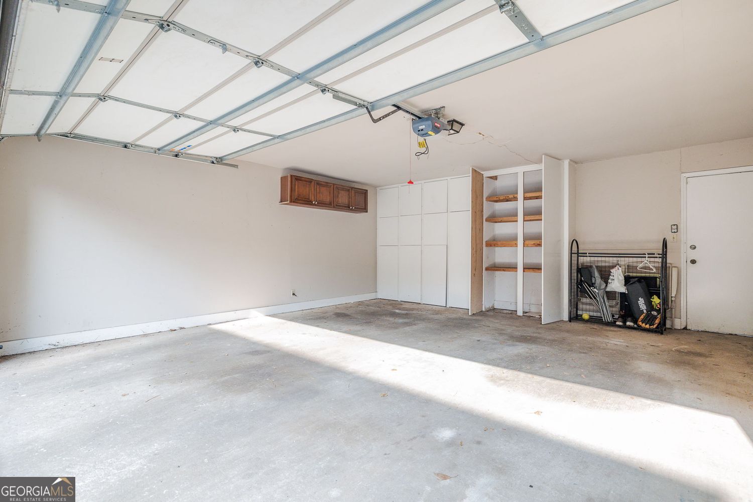 Sandy Springs, Georgia 30342, United States, 2 Bedrooms Bedrooms, ,3 BathroomsBathrooms,Residential,Active,148689