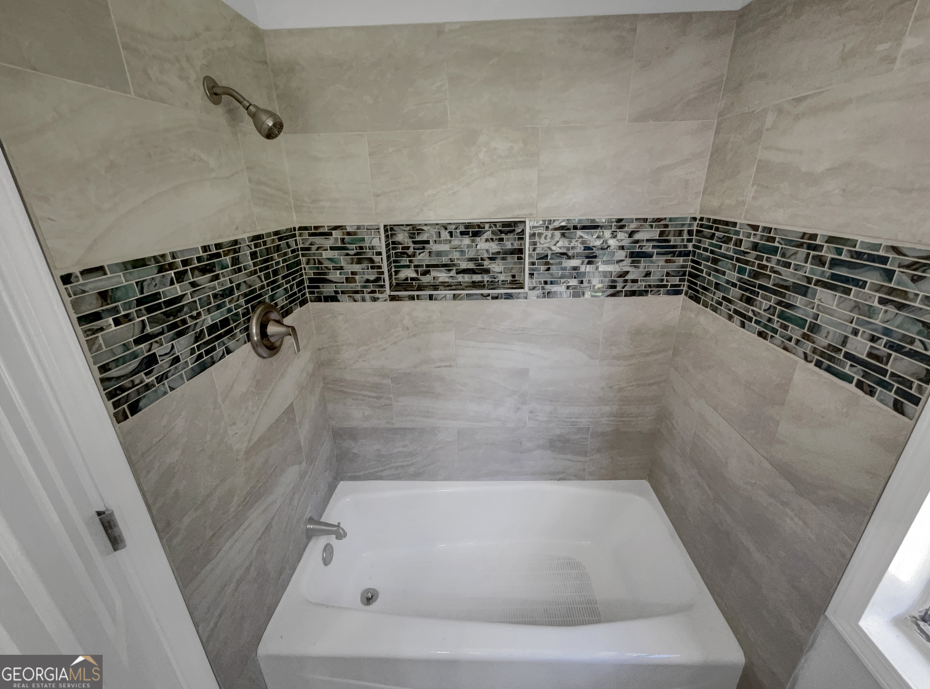 Colony Glen - Residential