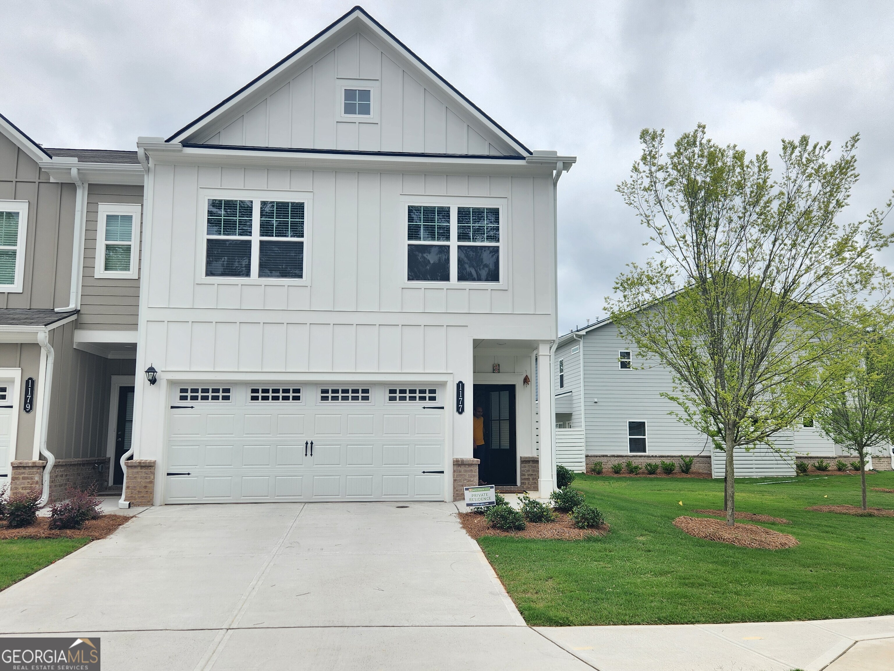 1177 Chastain DR