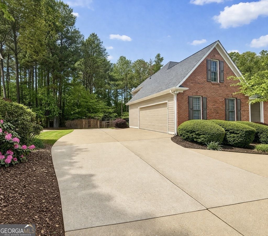Photo of 451 Graves Road, Acworth, GA 30101 (MLS # 10737965)