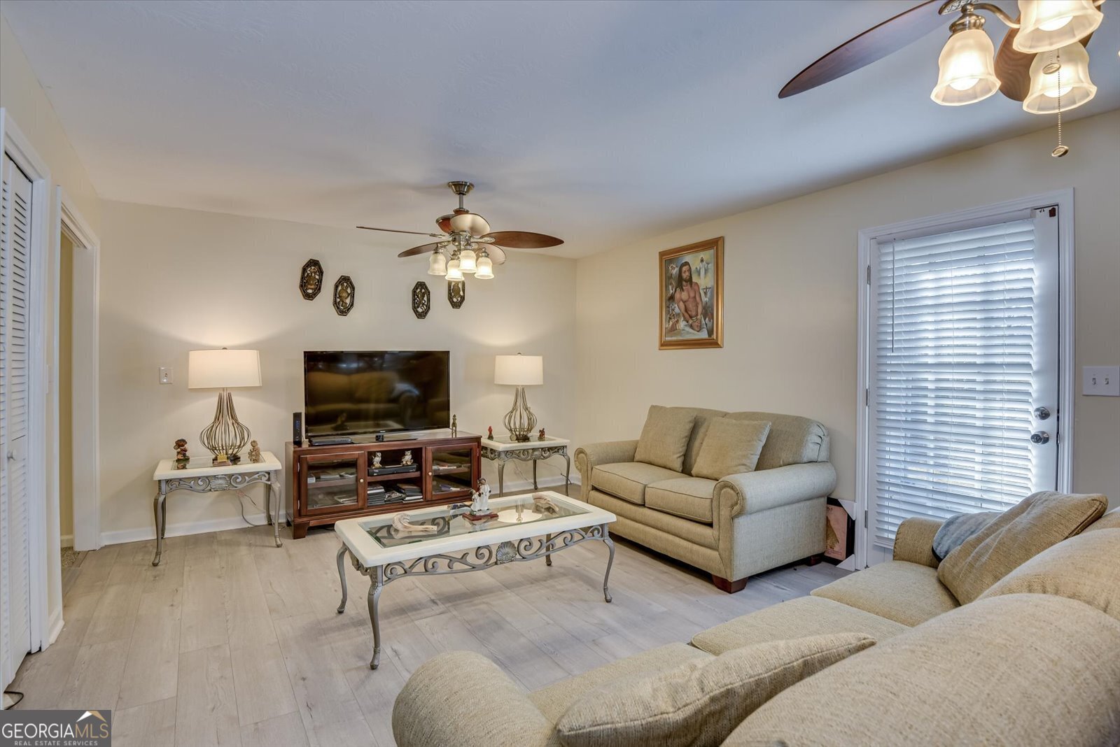 436 GOLDFINCH Drive