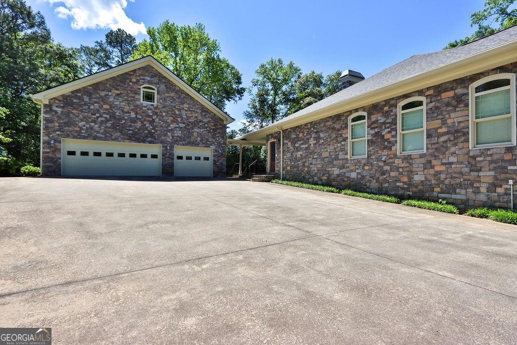Wood Wynn - Residential