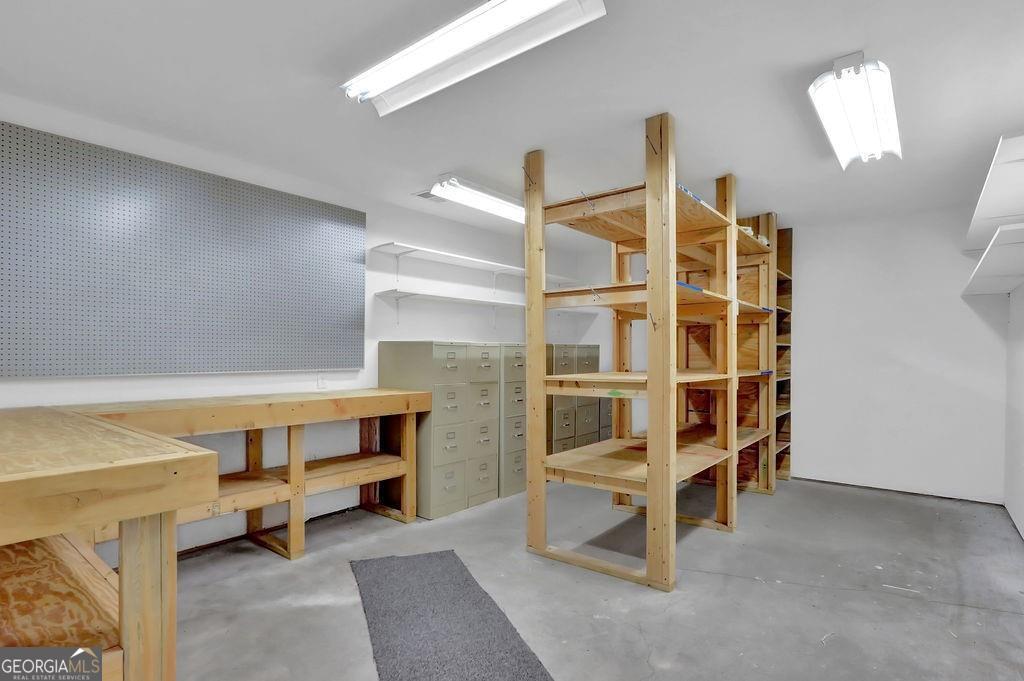 Wood Wynn - Residential