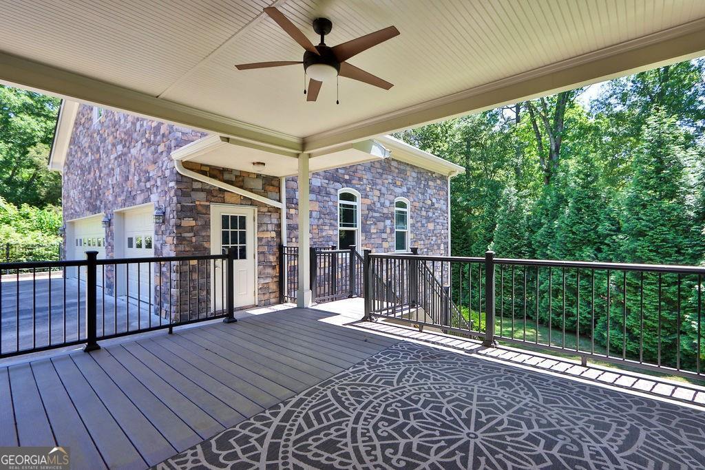 Wood Wynn - Residential