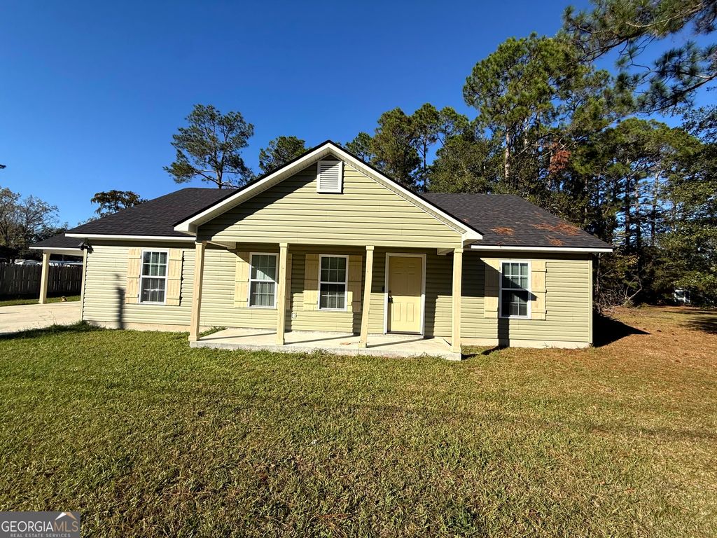 Photo of 2004 Windsor Avenue, Nashville, GA 31639 (MLS # 10686217)