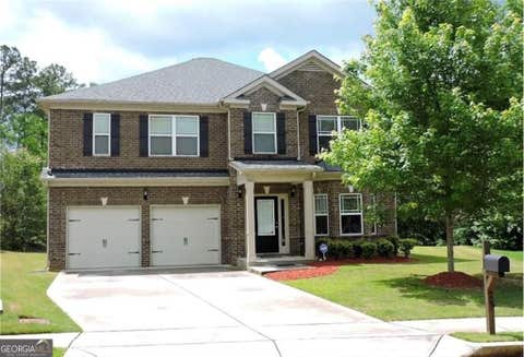 Photo of 28 Seville Court, Newnan, GA 30263 (MLS # 10829230)