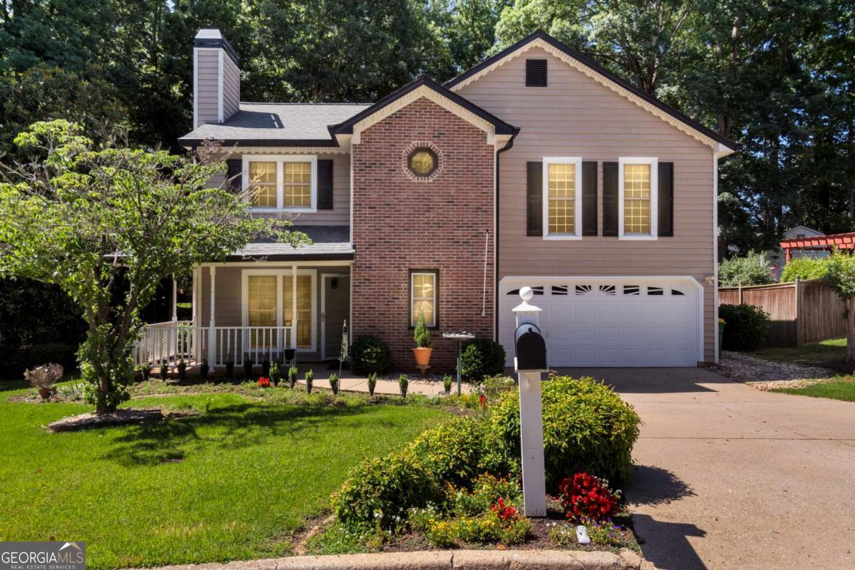 Recently and tastefully remodeled home in a nice and quiet neighborhood on a large beautiful lot. Excellent for entertaining friends and family. Minutes from Sugarloaf Mills surrounded by dining, shopping and all your essential needs as well. Excellent location. Come take a look for yourself, you'll be glad you did!! Ask for down payment assistance and closing costs programs with preferred lender. HOA membership is optional.