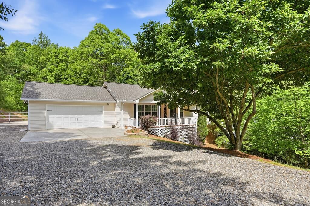 7616 Highland Oaks Drive
