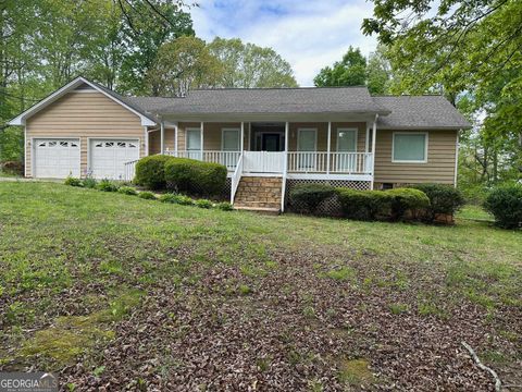 Single Family Residence in Cleveland GA 55 Jackson Circle.jpg