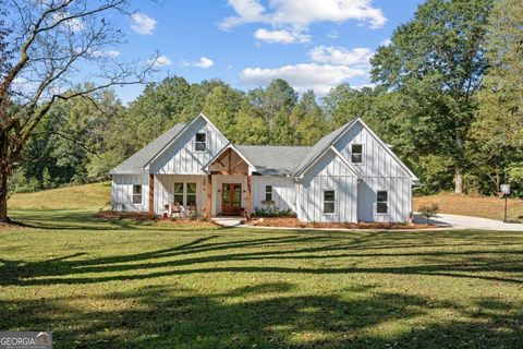Photo of 1744 Georgia 100, Tallapoosa, GA 30176 (MLS # 10618226)