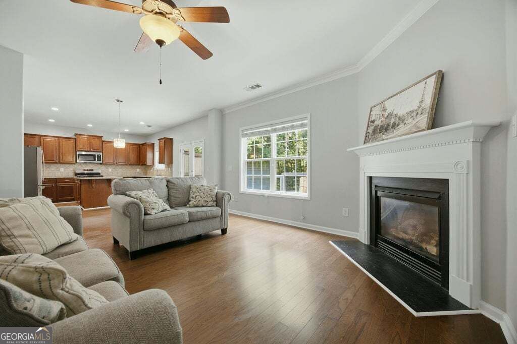 Photo of 560 Crestmont Lane, Canton, GA 30114 (MLS # 10877444)