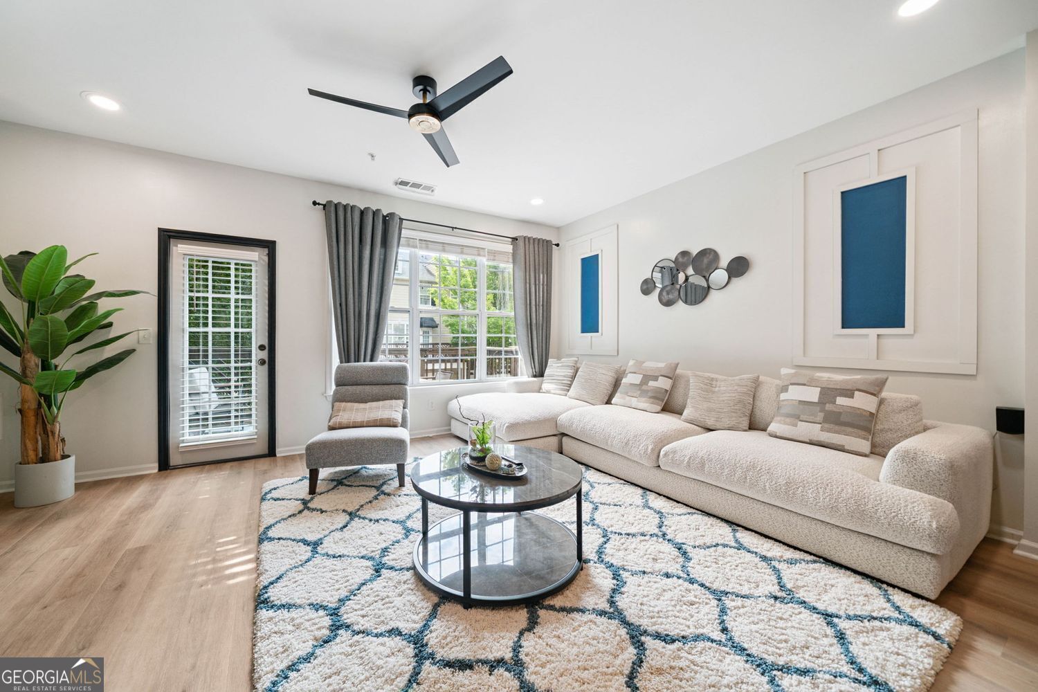 Westside Villas - Residential