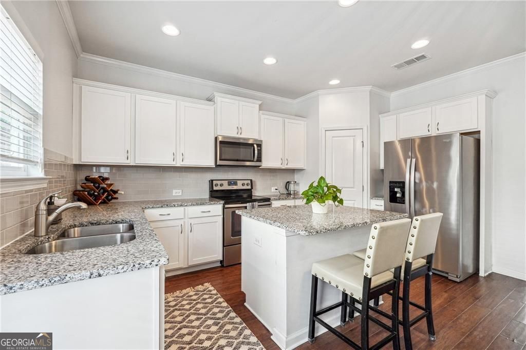 Atlanta, Georgia 30318, United States, 3 Bedrooms Bedrooms, ,4 BathroomsBathrooms,Residential,Active,126683