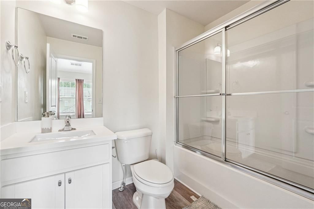 Atlanta, Georgia 30318, United States, 3 Bedrooms Bedrooms, ,4 BathroomsBathrooms,Residential,Active,126683