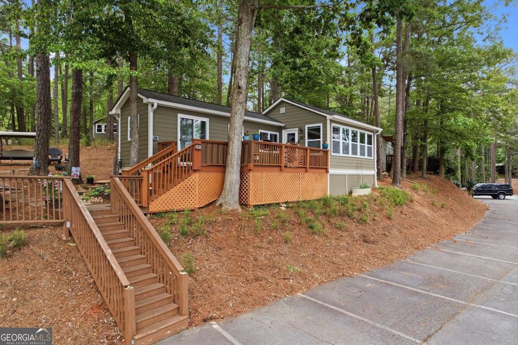 Photo of 1000 Victoria Landing Drive #26, Woodstock, GA 30189 (MLS # 10756201)