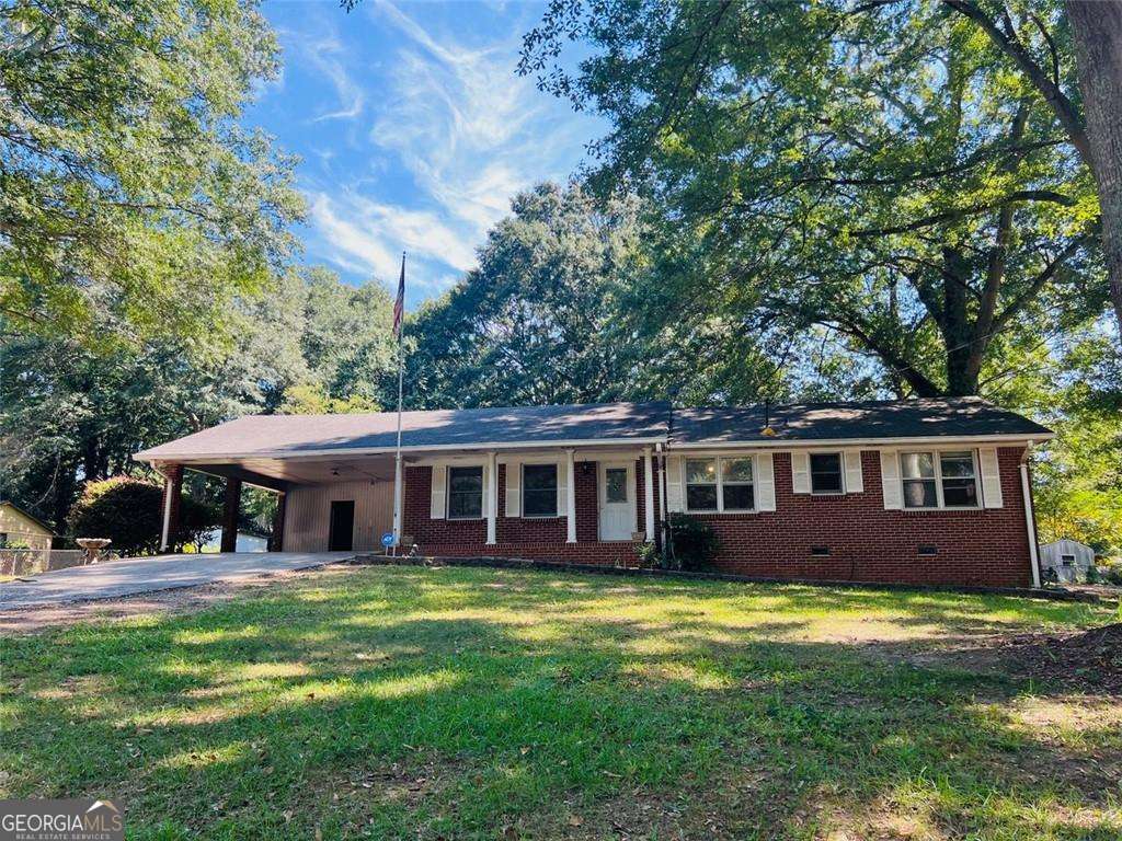 356 Shannon WAY