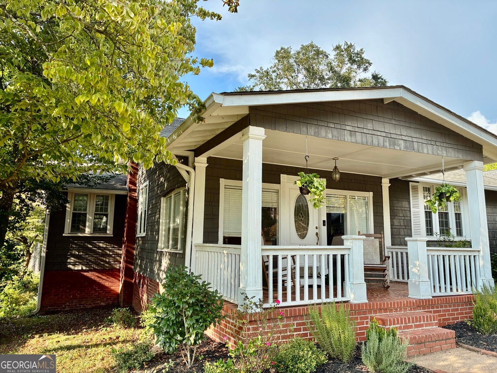 Photo of 317 E 11th St, Rome, GA 30161 (MLS # 10835913)