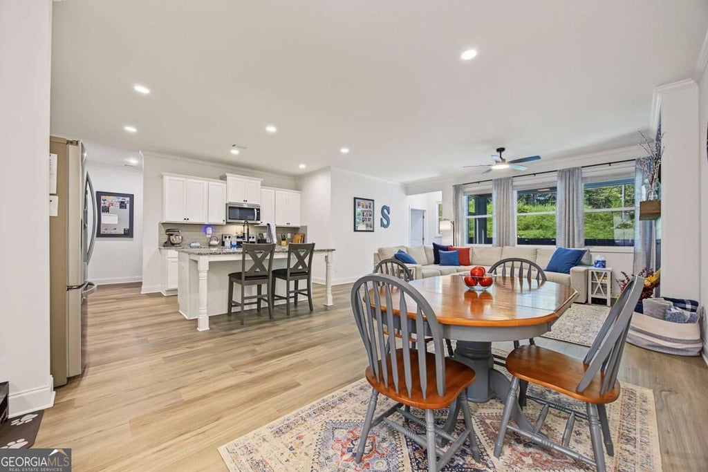 Photo of 5398 Gray Birch Bend, Flowery Branch, GA 30542 (MLS # 10842280)