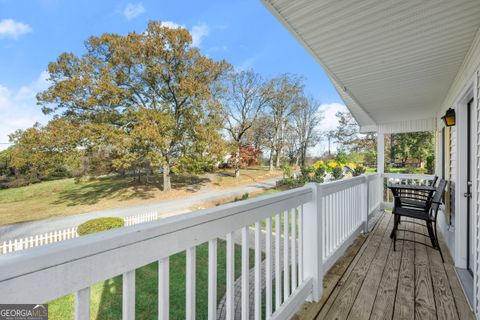 A home in Demorest