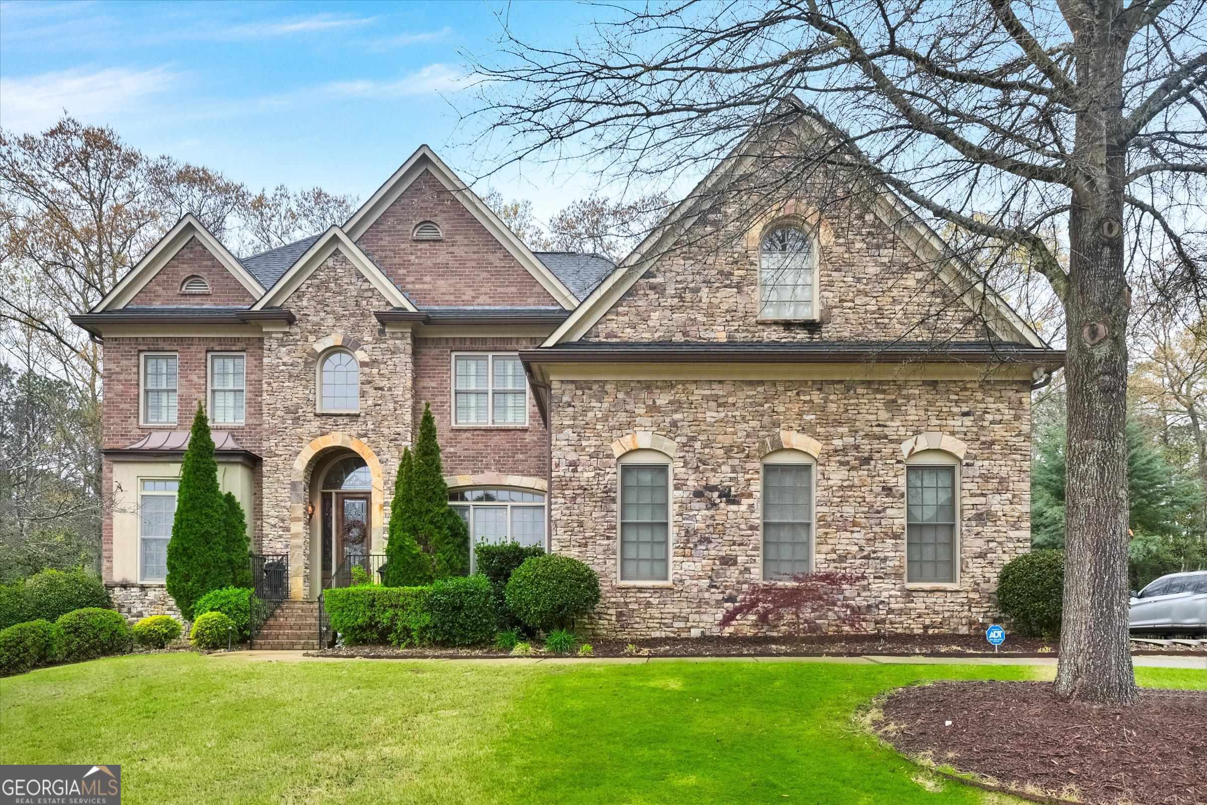 The Manor, Centennial - Residential