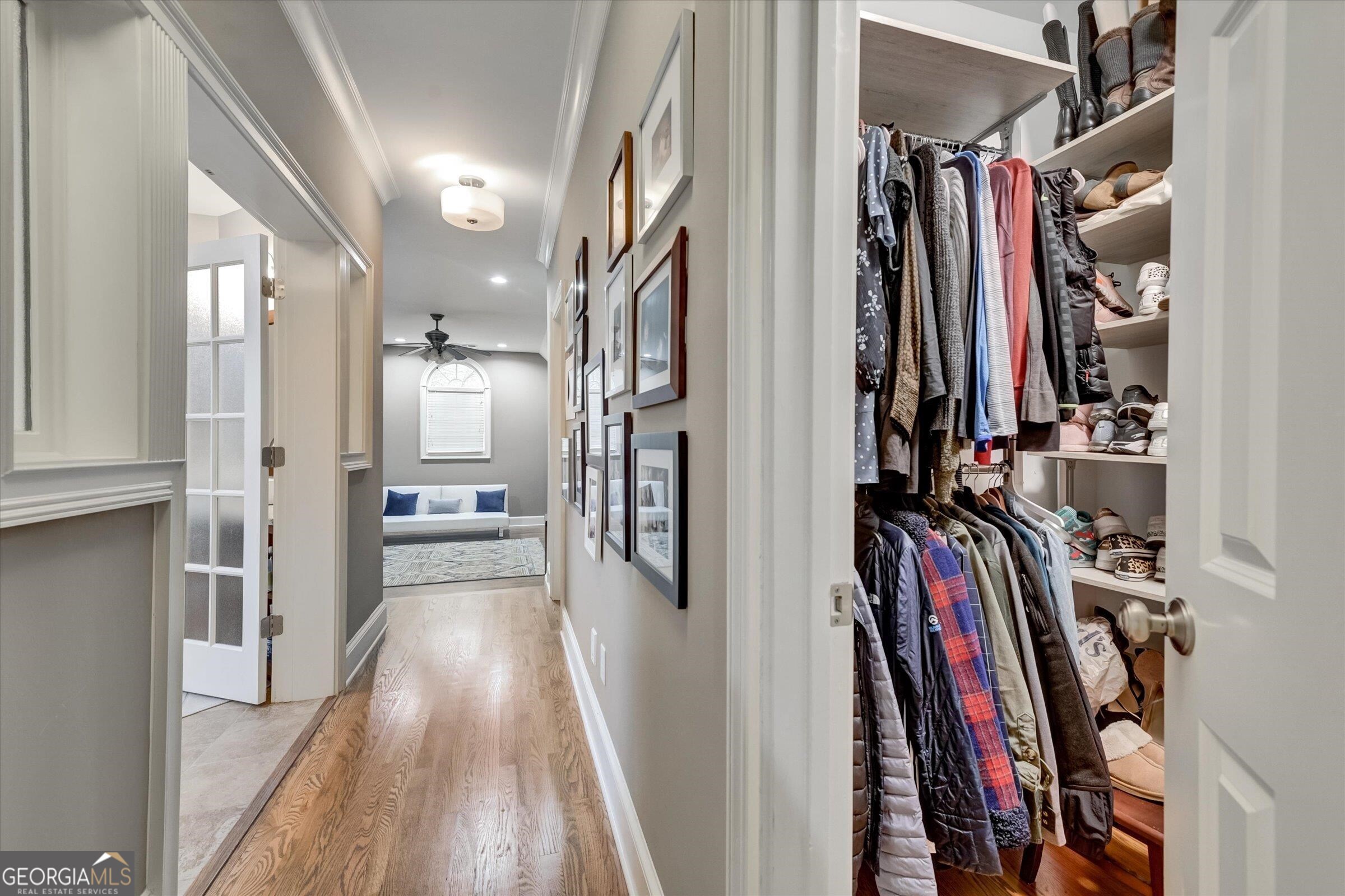 The Manor, Centennial - Residential