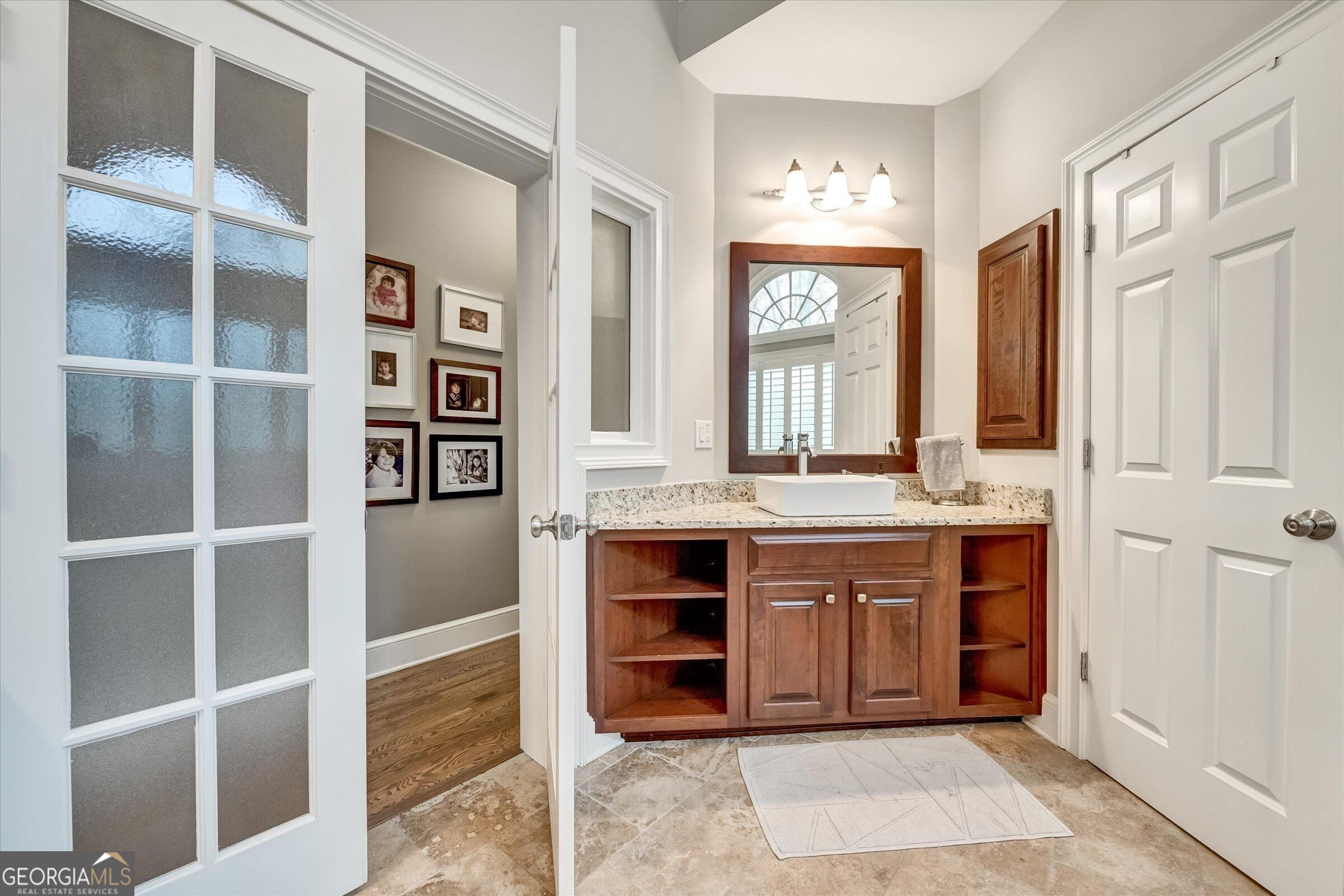 The Manor, Centennial - Residential