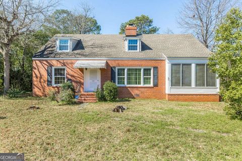 A home in Warner Robins