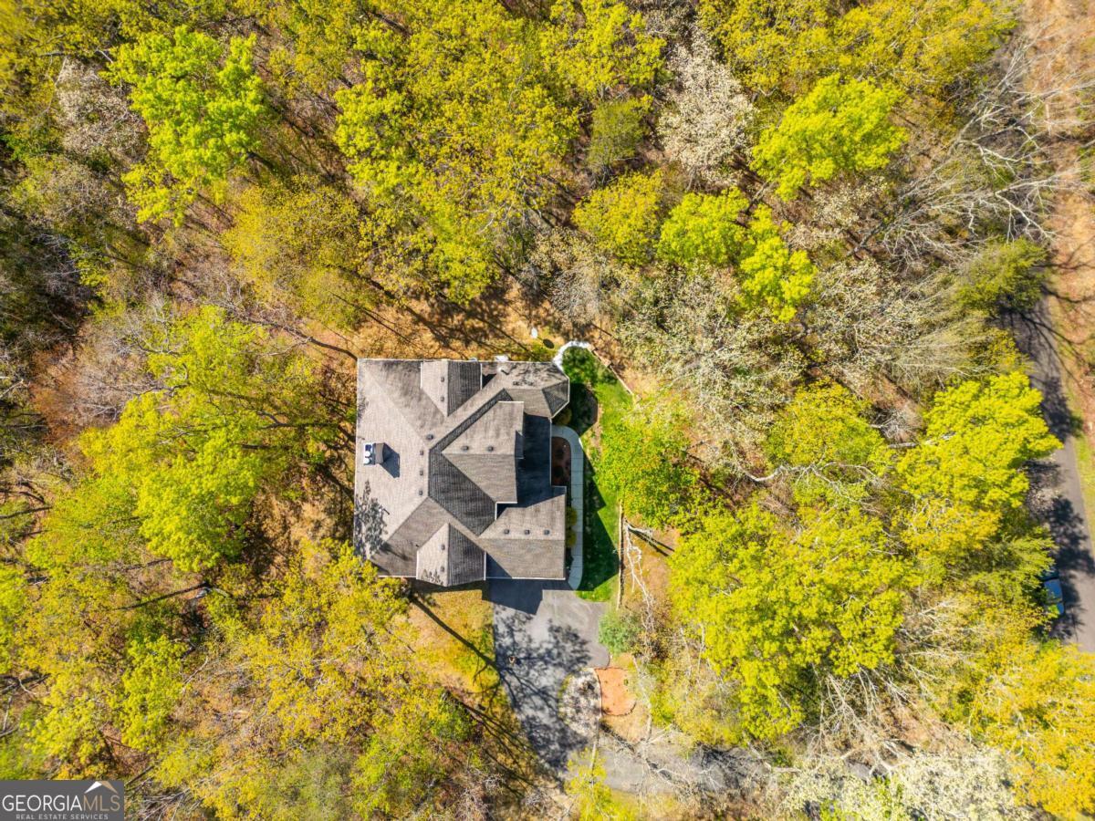 3184 Saint Andrews WAY