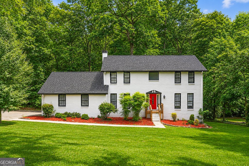 Photo of 9200 Brave Court, Jonesboro, GA 30236 (MLS # 10797782)