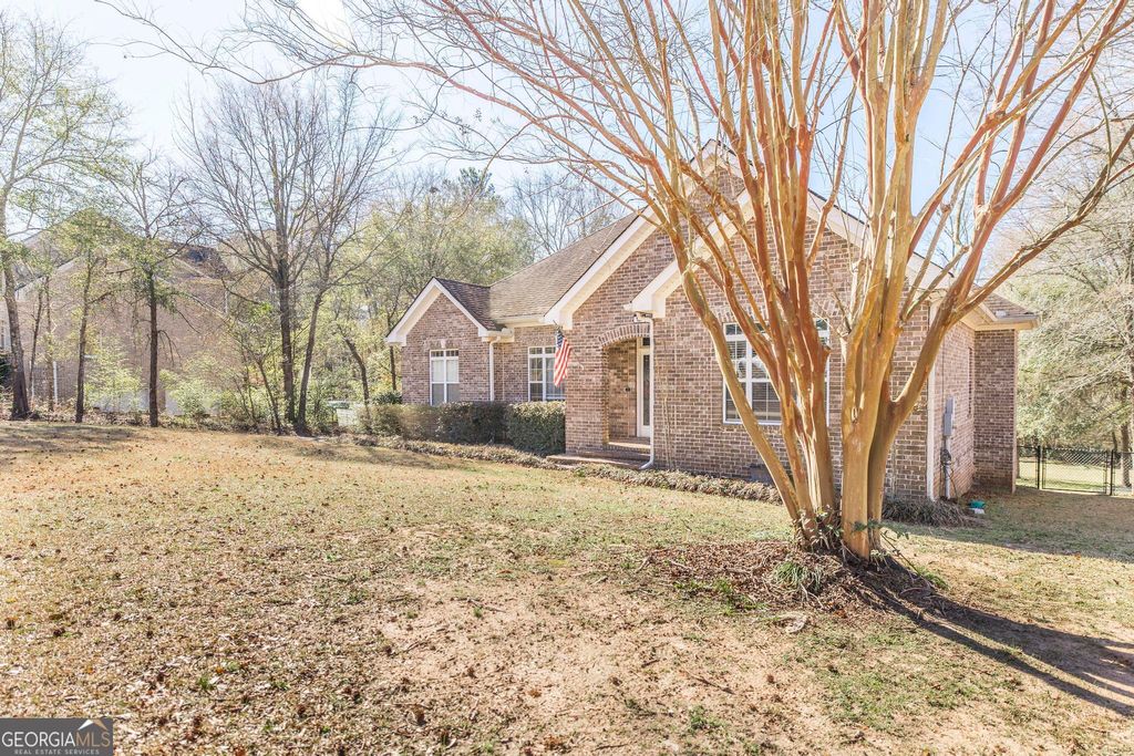 Photo of 126 Pineworth Pointe Drive, Macon, GA 31216 (MLS # 10698305)
