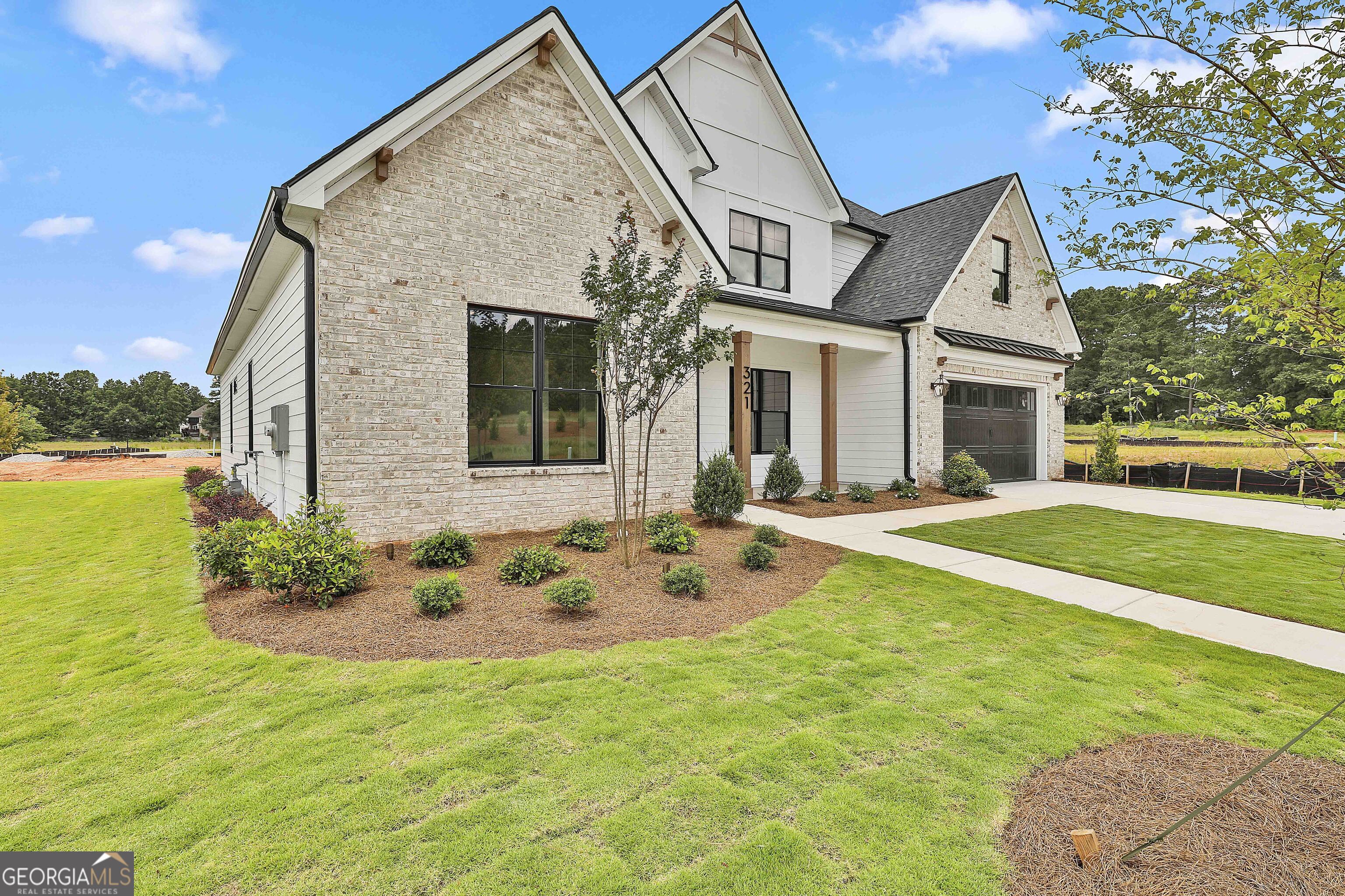 321 Ruffian CIR 70