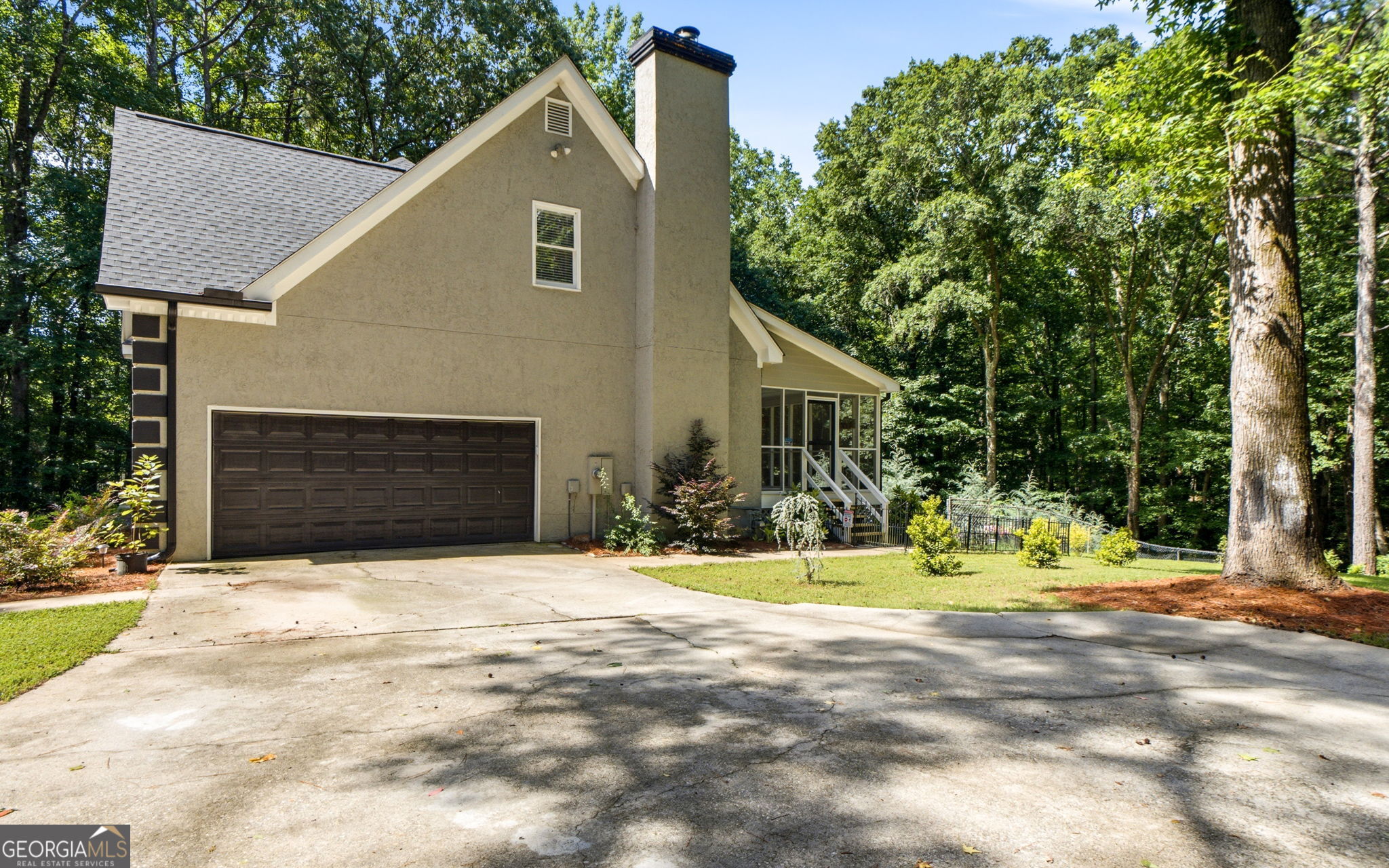 80 Allie DR