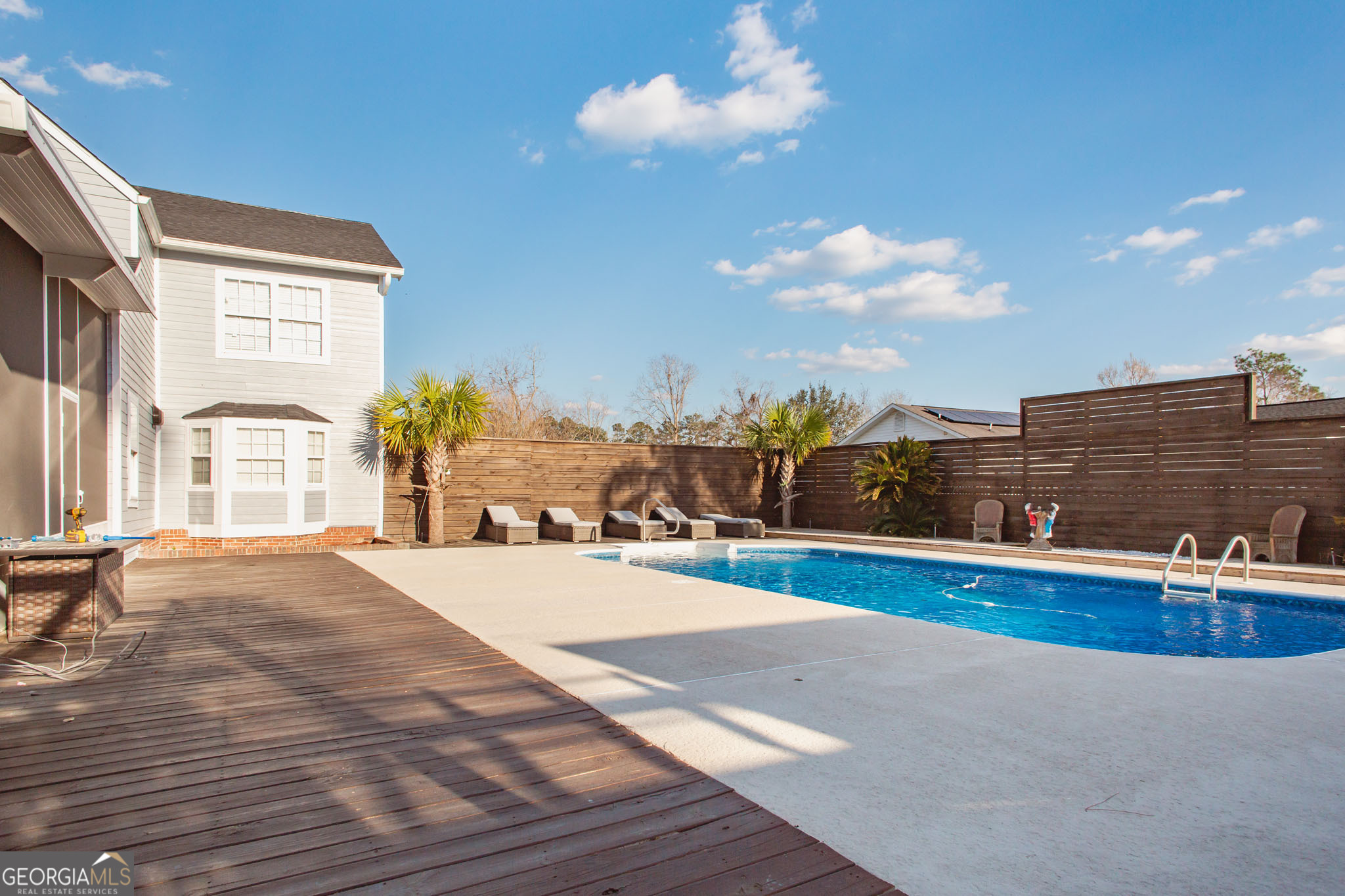 109 Diane DR