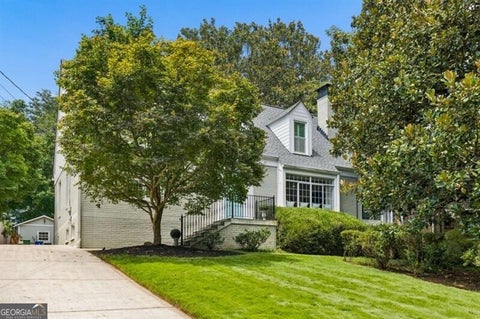 Photo of 1762 Johnson Road NE, Atlanta, GA 30306 (MLS # 10825315)