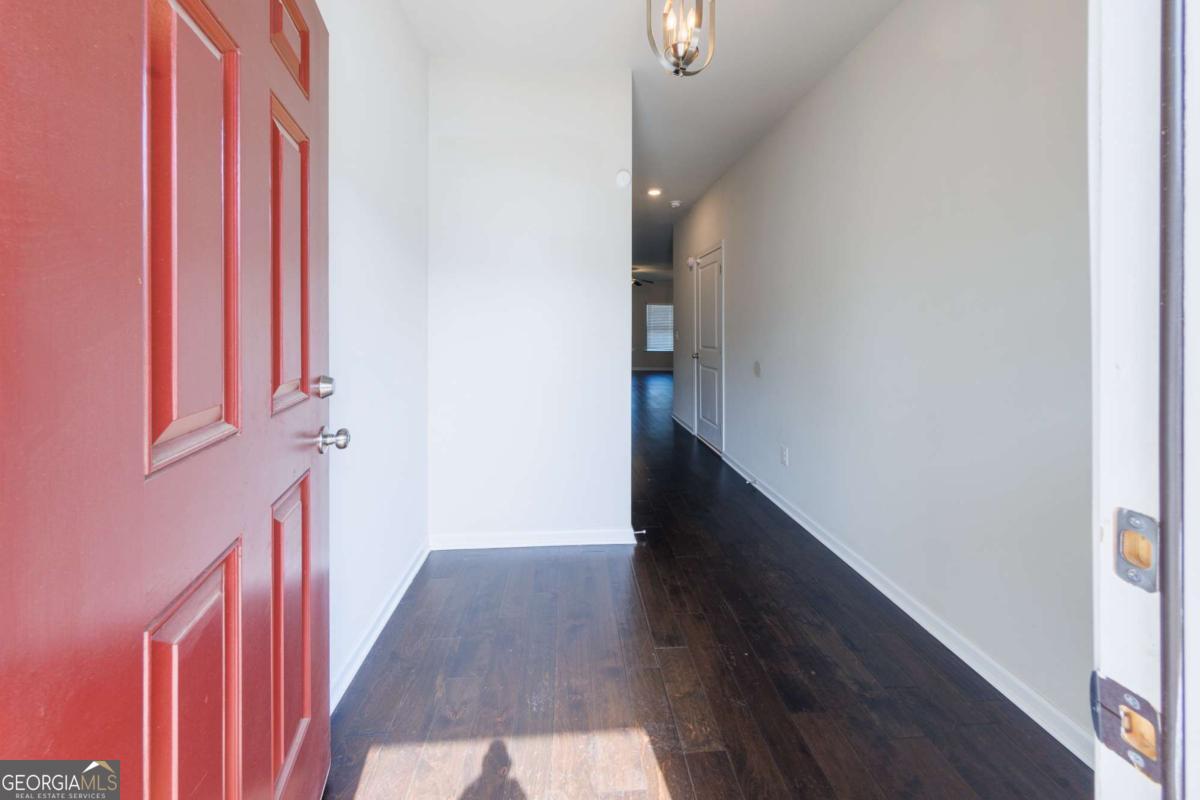 3375 Highbury WAY