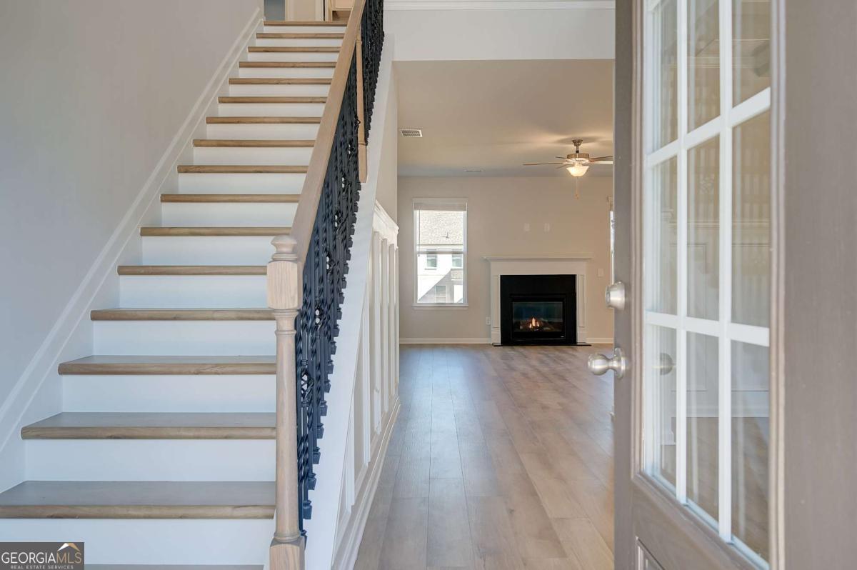 1013 Linford DR