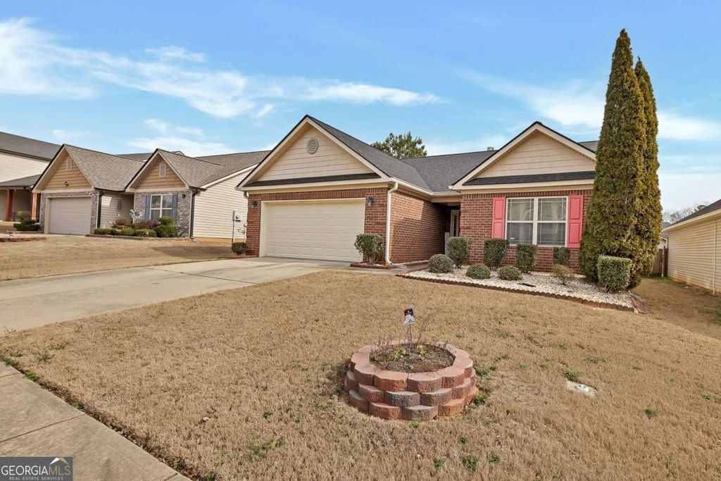 Photo of 4901 Summersun Drive, Morrow, GA 30260 (MLS # 10698956)