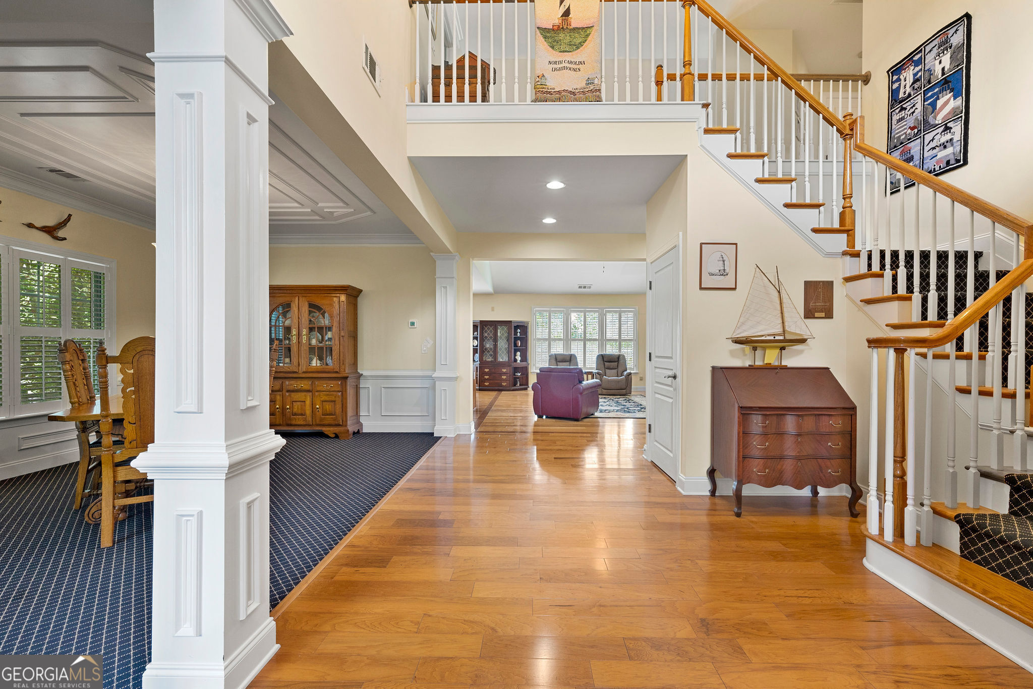 7878 Brass Lantern DR