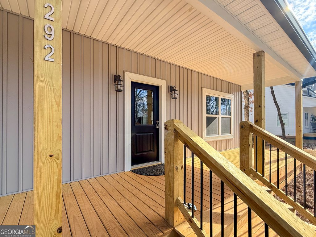 Photo of 292 Townview Drive, Cleveland, GA 30528 (MLS # 10675717)