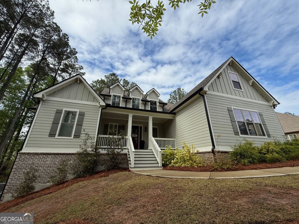 Photo of 120 Springs Creek Dr, Rutledge, GA 30663 (MLS # 10725634)