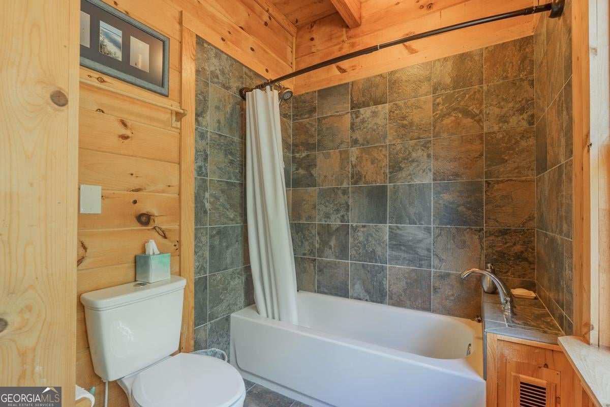 196 Creek Camp Rd, Ellijay, GA, 30536, USA, 2 Bedrooms Bedrooms, ,1 BathroomBathrooms,Residential,Active,196 Creek Camp Rd,10818609