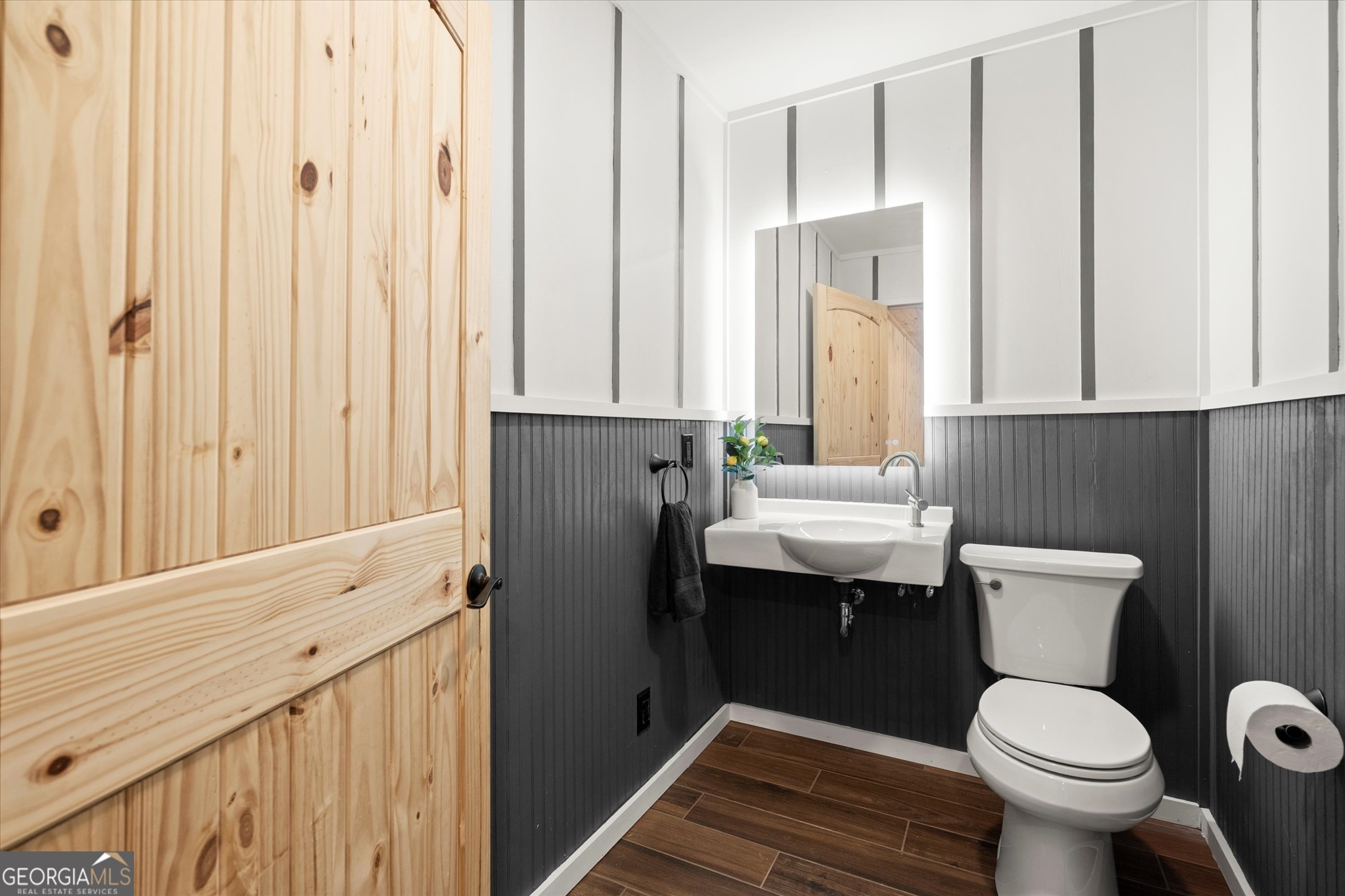 Lakemont, Georgia 30552, United States, ,Commercial,Active,225756