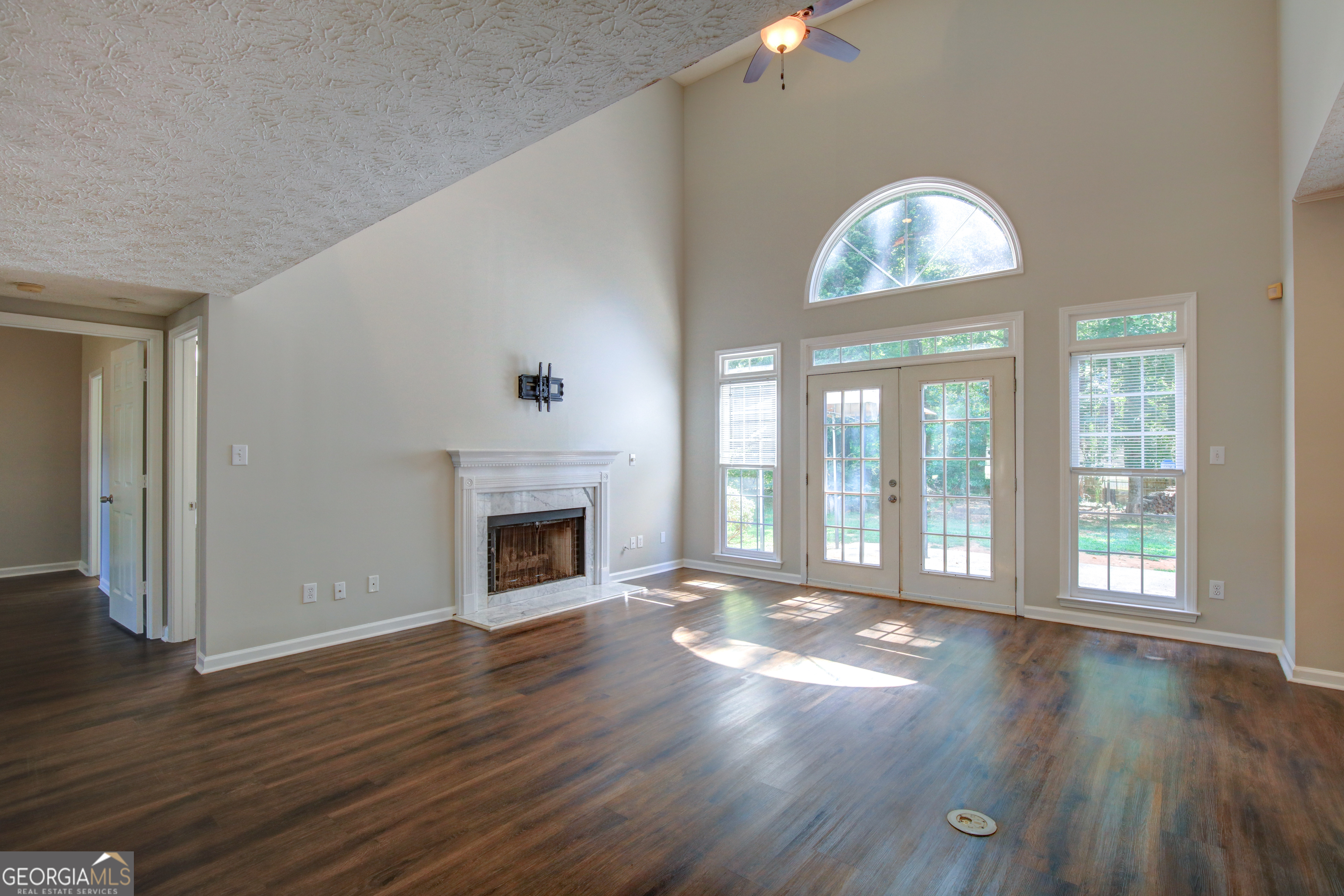 Photo 7 of 43 of 315 Lora Smith RD house