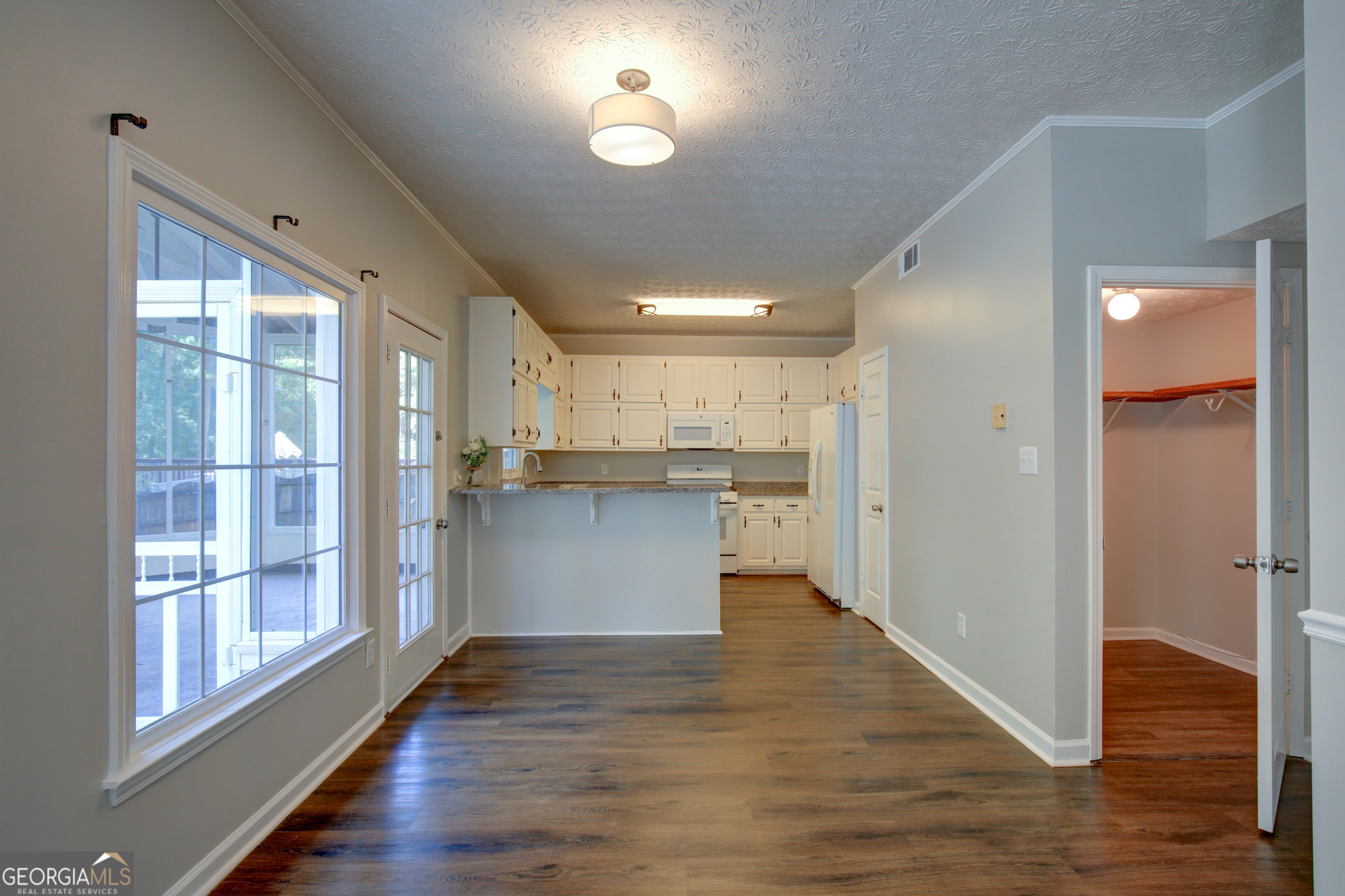 Photo 11 of 43 of 315 Lora Smith RD house