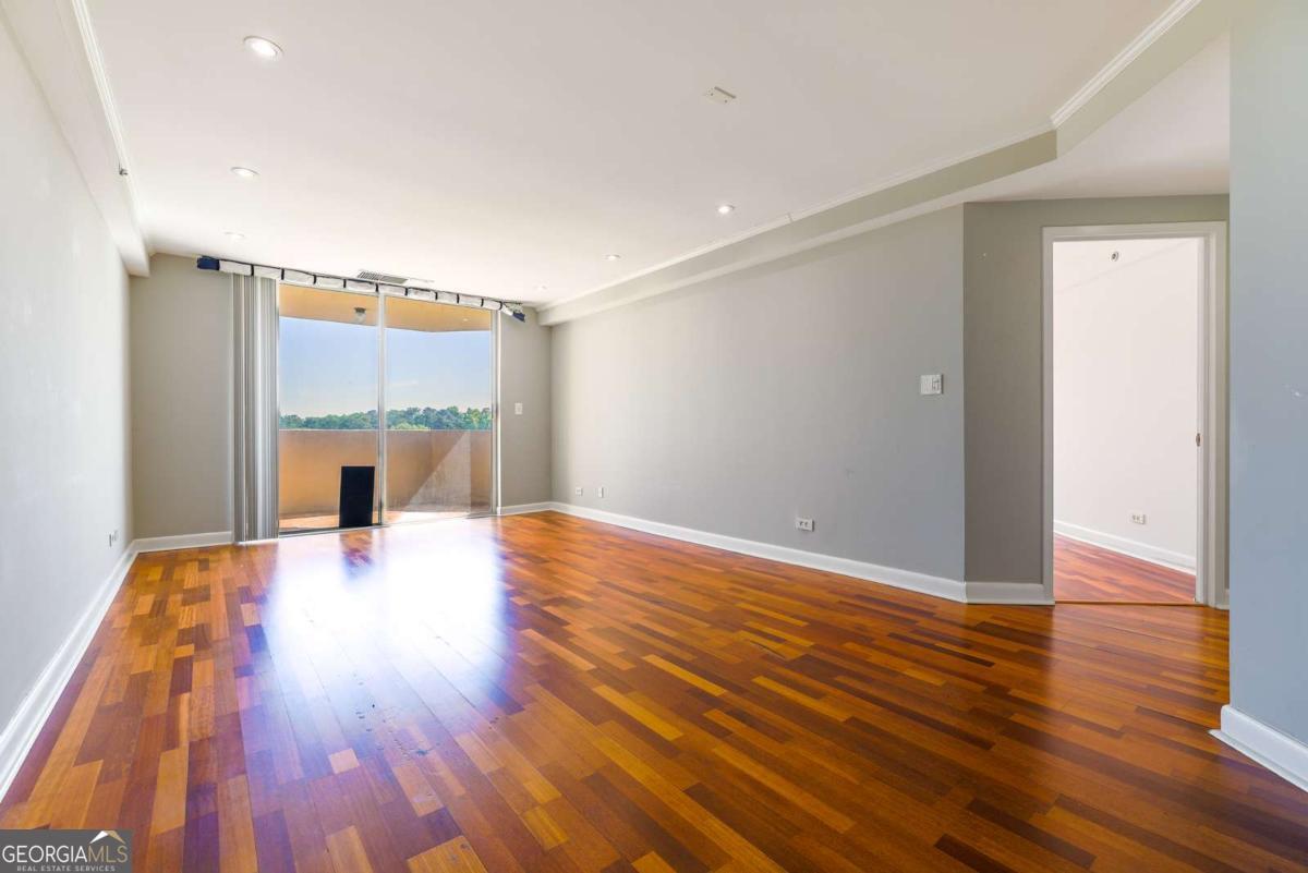 1501 Clairmont RD 1216